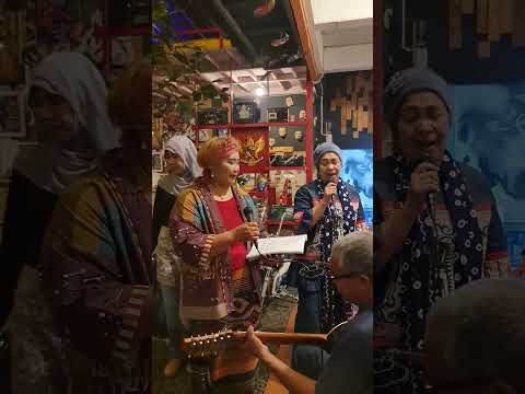 Can't take my eyes of you singing with Ferina Elfa Singer