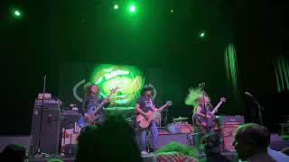 Nashville Pussy - Til The Meat Falls Off The Bone (St. Louis, 10/05/2022)