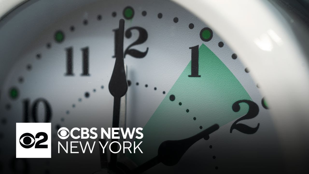 Why you might still feel groggy after clocks fall back