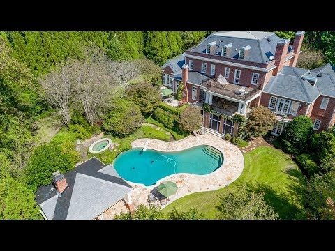 SOLD | 1976 West Paces Ferry Road