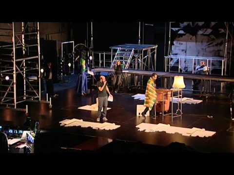 Philipp Hochmair spielt Mephisto bei den Salzburger Festspielen 2011