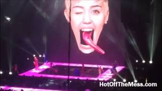 Miley Cyrus - SMS (Live) - Bangerz Tour Anaheim