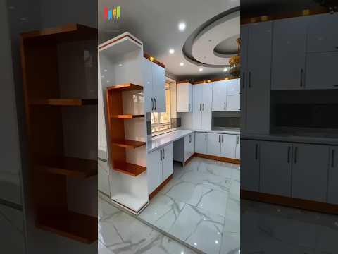 White Kitchen Design: Traditional Kitchen Design | I-Zay Home #kitchendesign