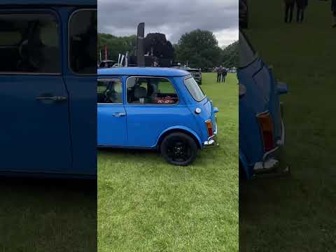 Spotted this 1968 Morris Mini cooper #cars #oldschool #mini
