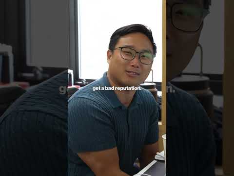 POV: You cold call the most famous cold caller 🔥 #shorts #coldcalling #salestraining #realestate