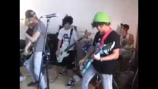 Here&#39;s To Neverland - The Dream Scene LIVE FIRST PUBLIC SHOW 20/01/13