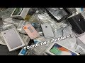 FOUND 2 IPHONE 6S S DUMPSTER DIVING THE APPLE STORE FREE IPHONES FROM THE APPLE STORE