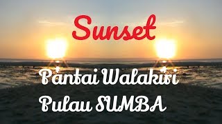 preview picture of video 'Sumba \ Sunset di Pantai Walakiri Sumba Timur'