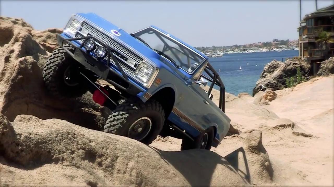 Axial SCX10 II Chevrolet Blazer 1969 1:10 4WD RTR