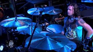 Kings of Leon - Radioactive (Live in Red Bull Sound Space)