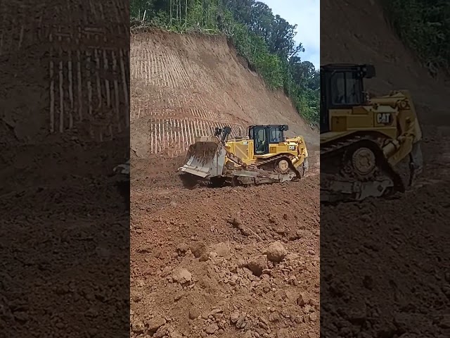 Vídeo relacionado con Caterpillar Cat Construction Flota Bulldozer 82022, Amarillo