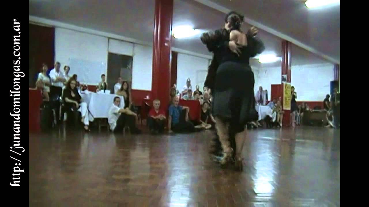 AYELEN QUIROGA Y KLEBER QUEIROZ junto a LOS HEREDEROS DEL COMPAS 02/02