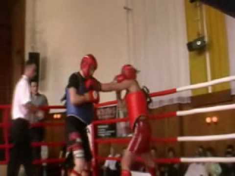 Petr Hrdlica (JMFS) vs ??? Zajic (Thaibox Opava)