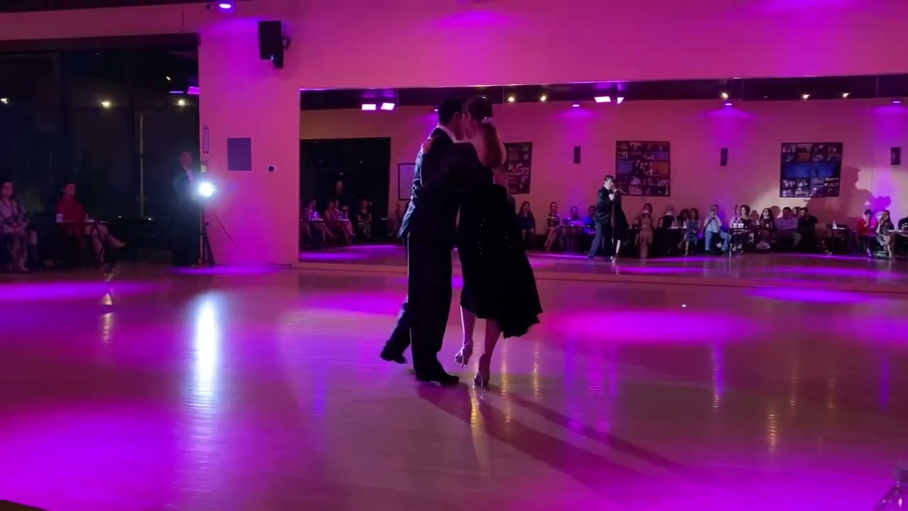 Video thumbnail for Alejandra Armenti y Daniel Juarez performance 2/3 October 22, 2023 - Vals