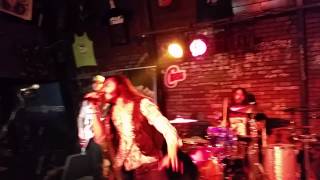 Crobot - La Mano de Lucifer