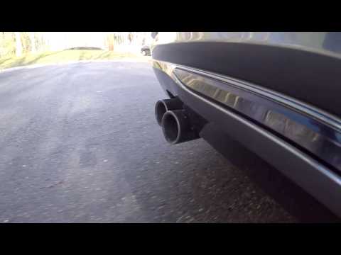 Sound comparison: AWE Tuning vs. stock exhaust on a BMW 328i xDrive (F30)