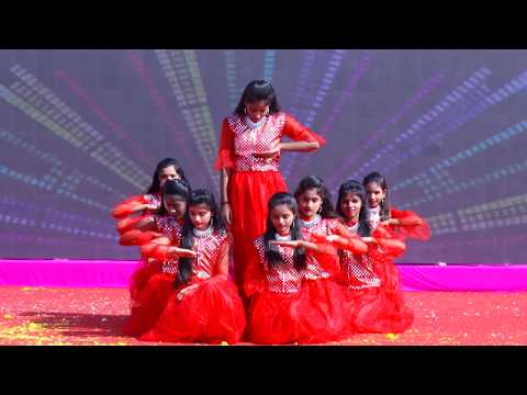Ungali Pakad ke fir se sikha de na maa Best Dance by Girls Of sardar patel international school