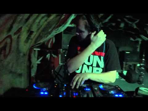 Savage [Chris.SU Mira Higher] Szabad az Á