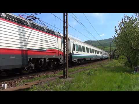 EUROCITY E INTERCITY IN TRANSITO SULLA LINEA LENTA DEI GIOVI A RIGOROSO (AL) 15 - 4 - 2017