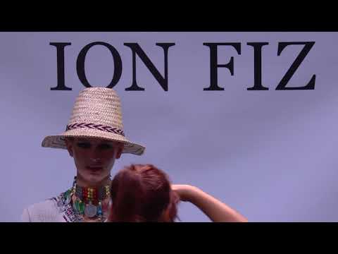 Ion Fiz desfile Completo Primavera/Verano 2018 MBFWM - Modalia.es