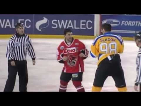 Jozef Sladok vs Ryan Finnerty EIHL fight 22-12-10