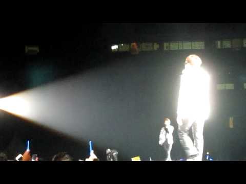 [FANCAM] 120922 SMT Jakarta -  爱不单行 (Ryeowook, Chen, Eunhyuk)