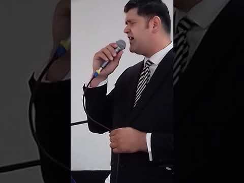 Dar El era strapuns pentru faradelegile noastre