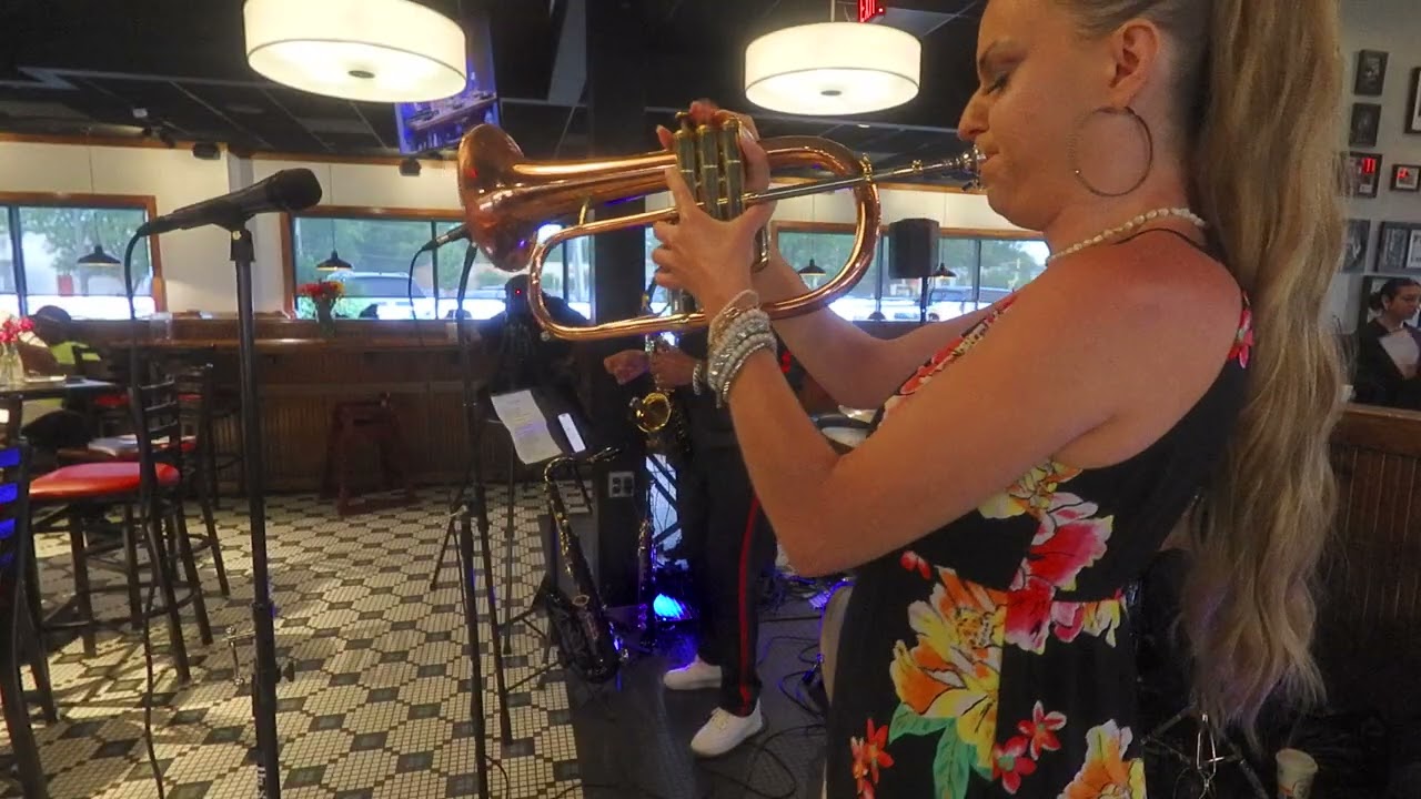 Promotional video thumbnail 2 for DWQ Jazz Band