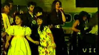 Download lagu HQ Nazia Hassan and Zoheb Hassan   Disco Deewane Live 360p mp3