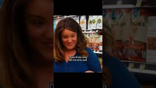 Anna-Kat Goes Vegan Out of Nowhere 😂 | American Housewife Comedy Scene