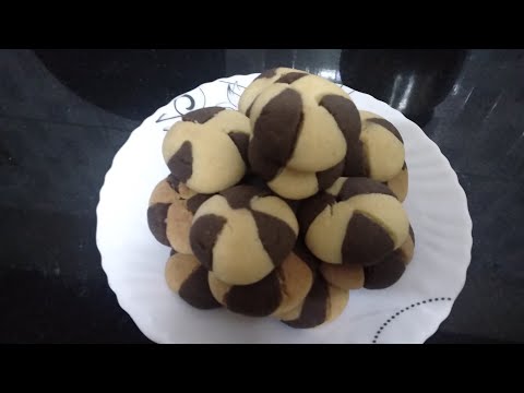 Chocolate Vanilla Crinkle Cookies