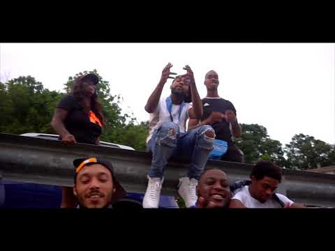 Cuzzyy Ft Jizzle - Drippin Crippin