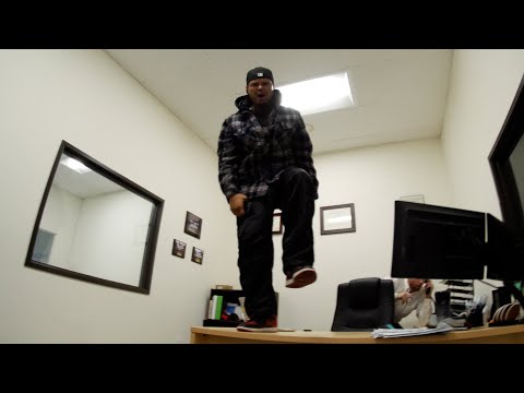 Xavier Wulf - READ EM AND WEEP (Official Video)