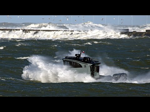 Rafnar 1100 RIB test drive in rough conditions