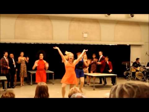 "Turkey Lurkey Time" with Jessica Lee Goldyn, Mara Davi and Rosie Fiedelman