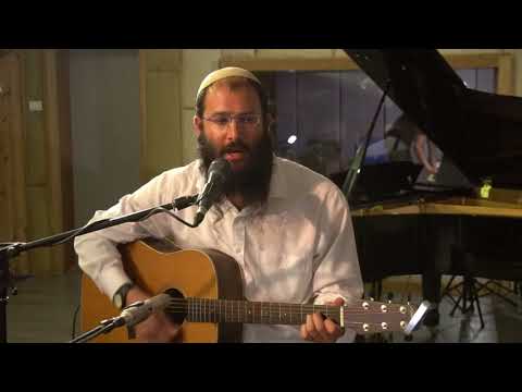 הרב אוריאל סעייד - ויבשר לנו (רבי שלמה קרליבך)