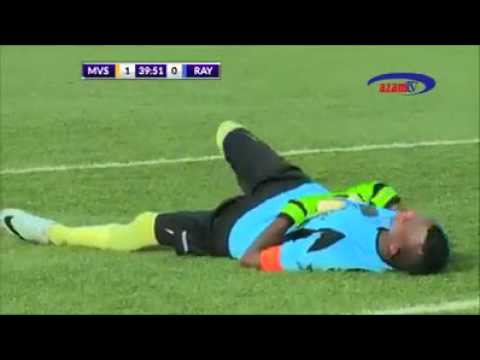 NGAKAK!! SEPAK BOLA MAIN DUKUN