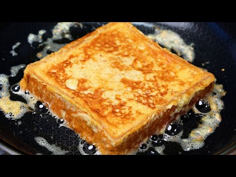 One secret ingredient to make the BEST FRENCH TOAST! Simple and delicious French Toast recipe