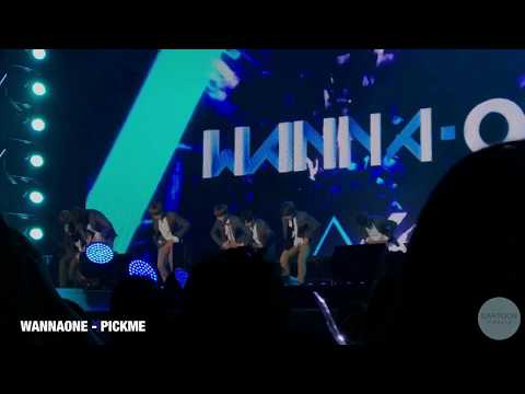 WANNAONE - PICK ME (FANCAM)  #WANNAONE1stMeetinginBKK
