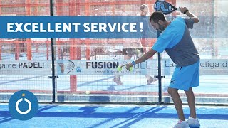Service padel