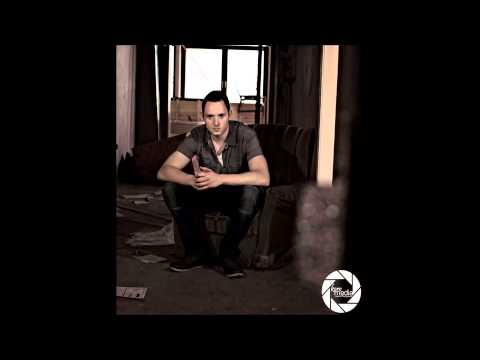 iLL one feat.Delyrik - Turn my Brain off (FULL HD AUDIO)