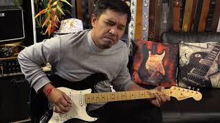 Video thumbnail for 2003 Fender Stratocaster Eric Clapton Signature "Blackie". by krispood