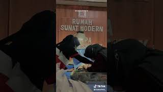 Download lagu SUNAT, YANG NYUNAT BERHIJAB mp3 Download lagu SUNAT, YANG NYUNAT BERHIJAB mp3
