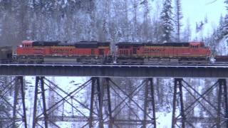 preview picture of video 'BNSF Coal train around Essex Montana 12/2009'