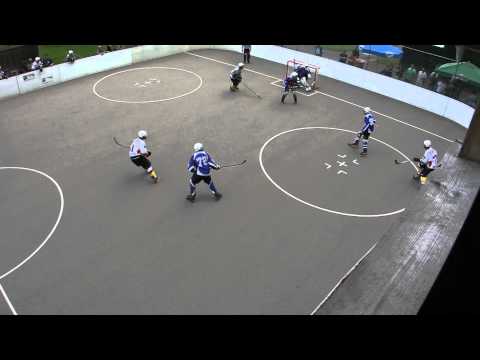 Buix wird durch Siegrist #22 und Marti #72 ausgekontert