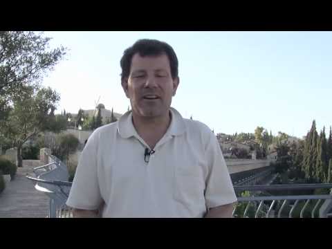 Q4: New York Times Columnist Nicholas D. Kristof Answers Viewers' Questions