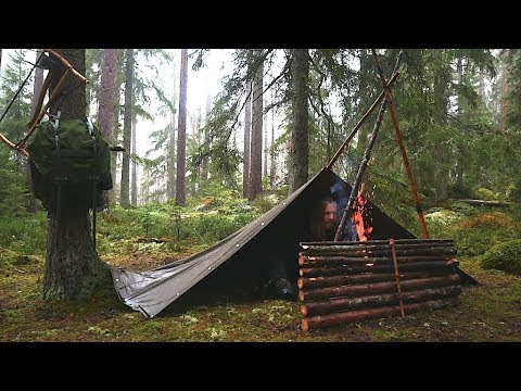 Overnight Wild Camp In the Rain - Bushcraft Canvas Poncho Shelter - Reindeer Stew Video
