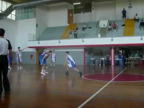 ultimi secondi leoncino vs casale under 15 a Livorno.MOV