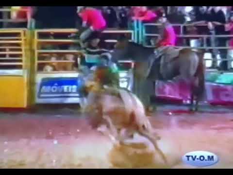 Rodeio de Douradina José Damião montando no cavalo Video Show da WR no lugar do Virgílio Gonçalves