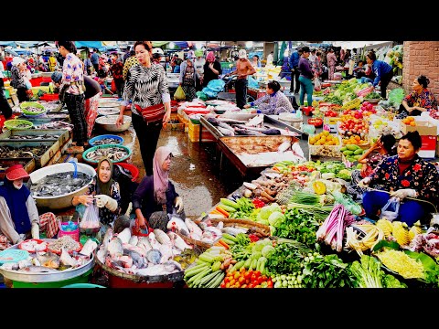 Early morning view at Chbar Ampov Market, Phnom Penh, Cambodia